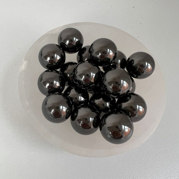 SOLID: Hematite Mini Sphere - Scene & Stone